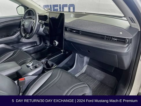 Used 2024 Ford Mustang Mach-E Premium AWD/4WD image 34