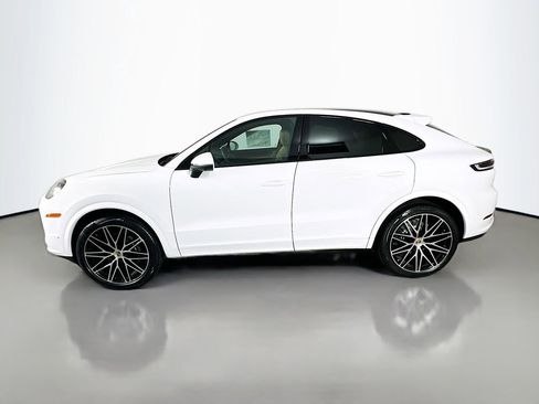 New 2026 Porsche Cayenne Coupe AWD/4WD image 2
