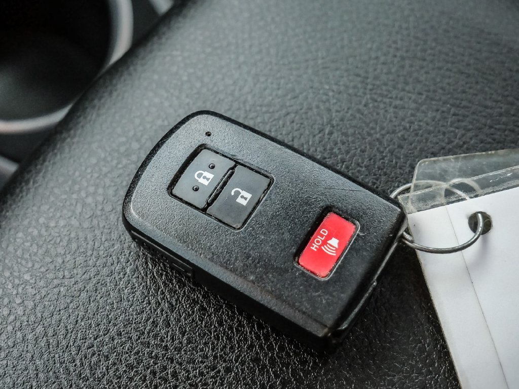 Used 2022 Toyota Tacoma TRD Pro AWD/4WD image 46