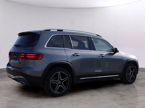 New 2026 Mercedes-Benz GLB 250 4MATIC image 7
