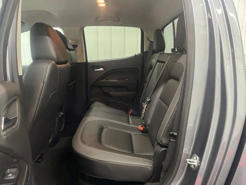 Used 2022 GMC Canyon AT4 w/ Trailering Package AWD/4WD image 15