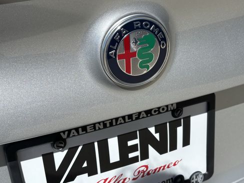 Used 2017 Alfa Romeo Giulia Ti w/ TI 19" Sport Package AWD/4WD image 16
