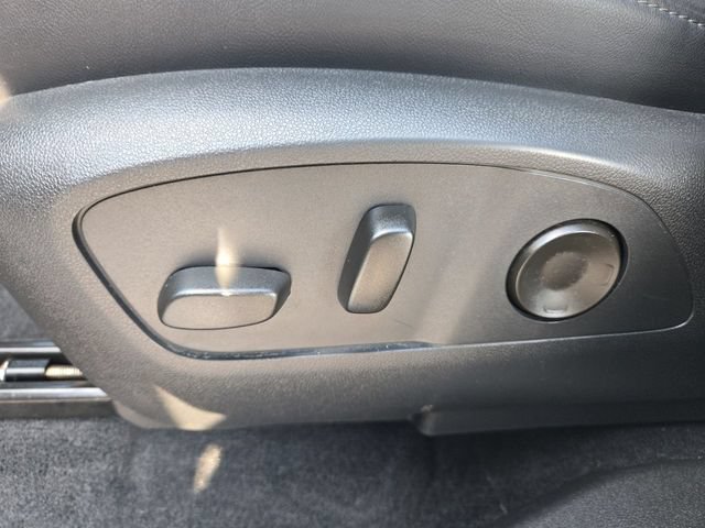 Used 2024 GMC Acadia Elevation FWD image 12