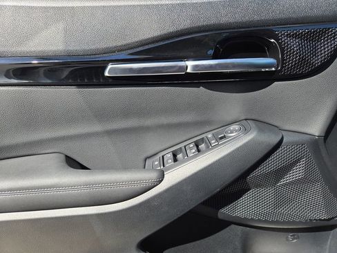 New 2026 Kia Seltos S AWD/4WD image 18