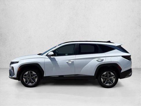 Certified 2025 Hyundai Tucson SEL AWD/4WD image 14