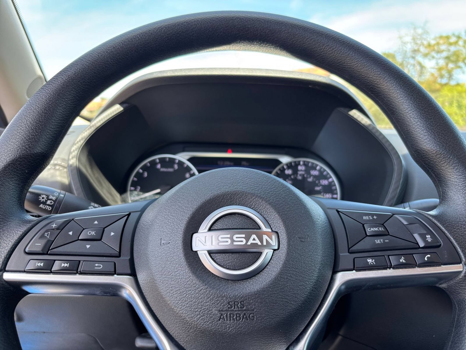Used 2025 Nissan Sentra SV FWD image 26