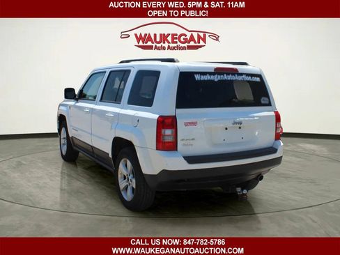 Used 2014 Jeep Patriot Sport w/ Power Value Group AWD/4WD image 4