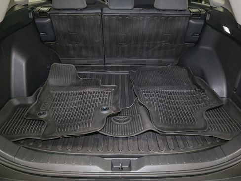 Used 2024 Toyota RAV4 XLE w/ Convenience Package AWD/4WD image 11