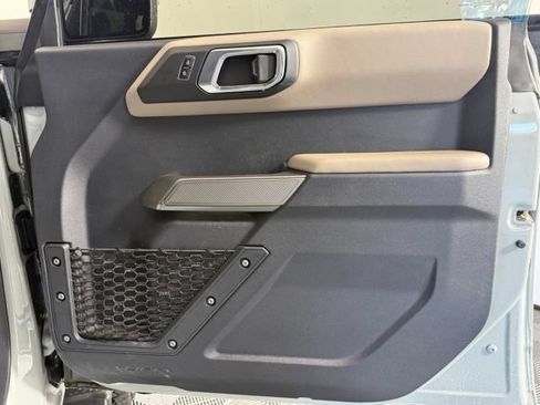 Used 2023 Ford Bronco Wildtrak AWD/4WD image 18