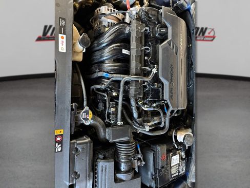 Used 2021 Hyundai Elantra Limited image 13