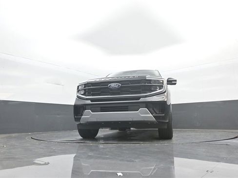 New 2025 Ford Expedition Max Platinum w/ Platinum Ultimate Package image 24