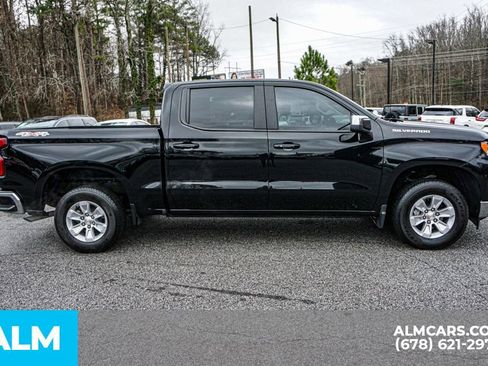 Used 2025 Chevrolet Silverado 1500 LT image 8
