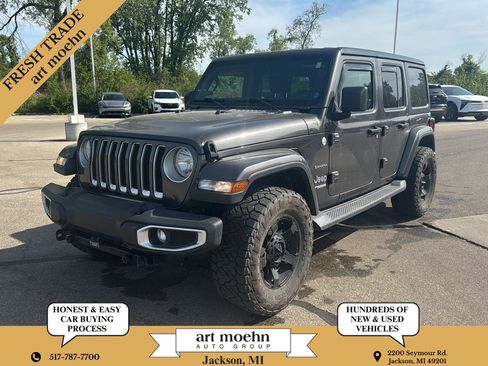 Used 2018 Jeep Wrangler Unlimited Sahara w/ Cold Weather Group AWD/4WD image 1