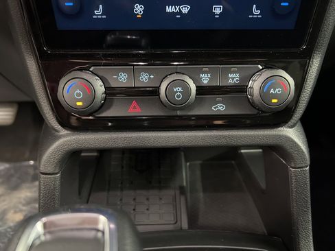 New 2026 Ford Ranger XLT w/ Equipment Group 301A High AWD/4WD image 14