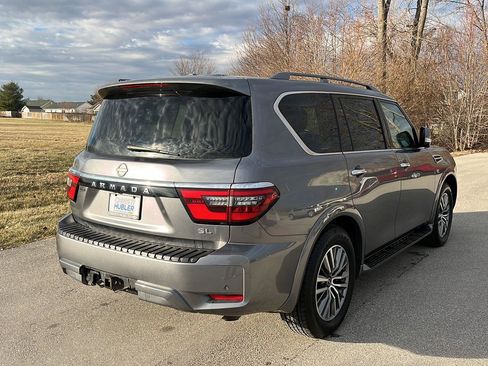 Used 2021 Nissan Armada SL w/ Captain's Chairs Package image 6