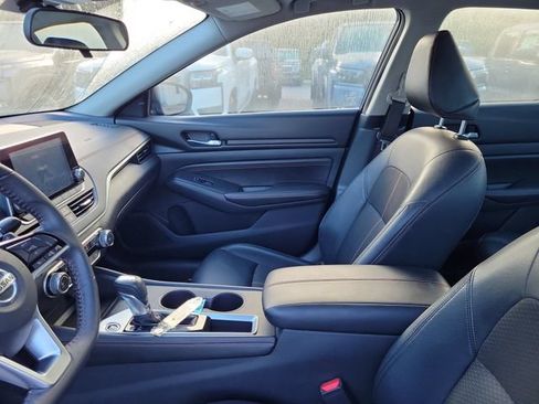 Used 2021 Nissan Altima 2.5 SR w/ SR Premium Package FWD image 17