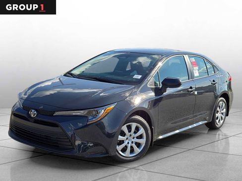 New 2026 Toyota Corolla LE FWD image 1