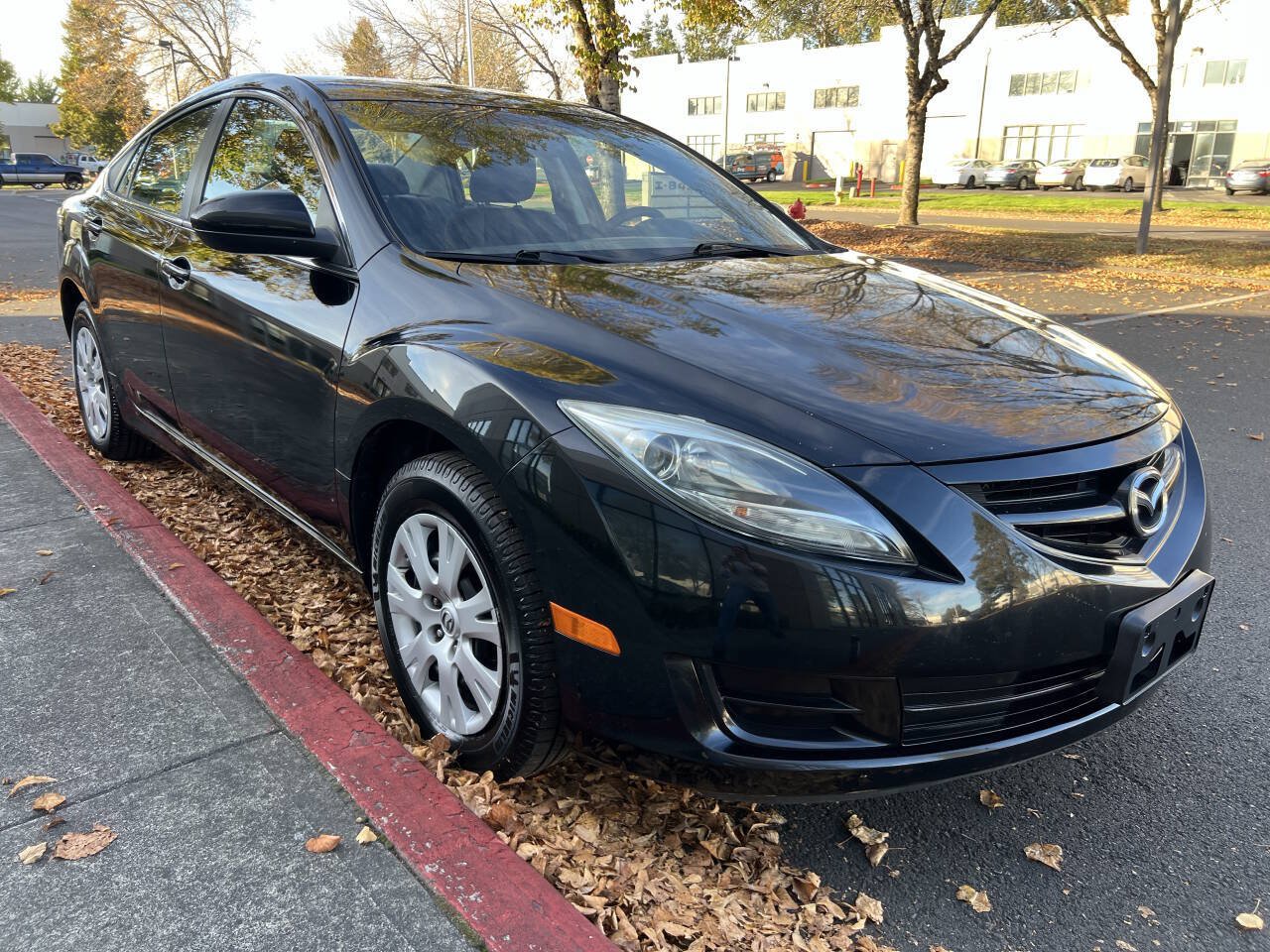 Used 2012 MAZDA MAZDA6 i Sport FWD image 2