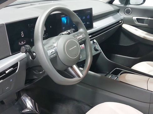 Certified 2025 Hyundai Sonata SEL image 15