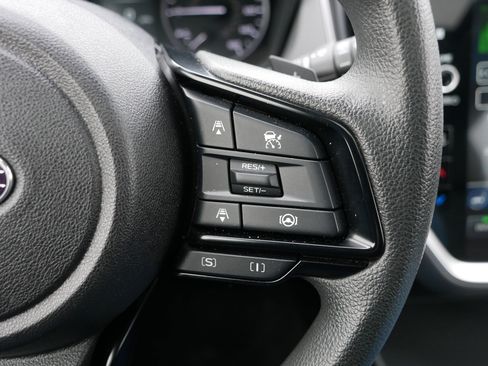 Used 2024 Subaru Crosstrek 2.0i Premium image 30