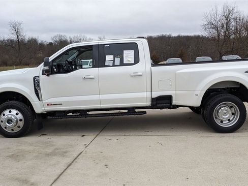Used 2026 Ford F450 Lariat w/ Lariat Premium Package image 6