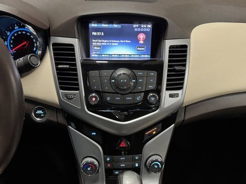 Used 2015 Chevrolet Cruze LTZ image 20
