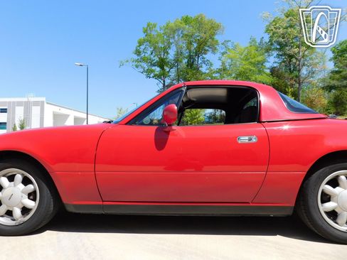 Used 1990 MAZDA MX-5 Miata image 12