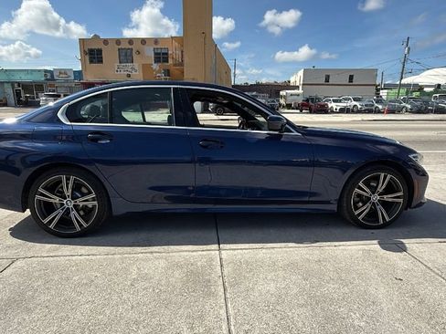 Used 2020 BMW 330i Sedan w/ Convenience Package RWD image 14