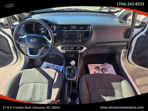 Used 2015 Kia Rio LX image 11