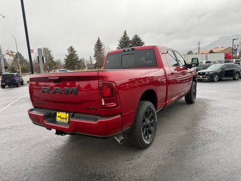 New 2026 RAM 2500 Laramie AWD/4WD image 4
