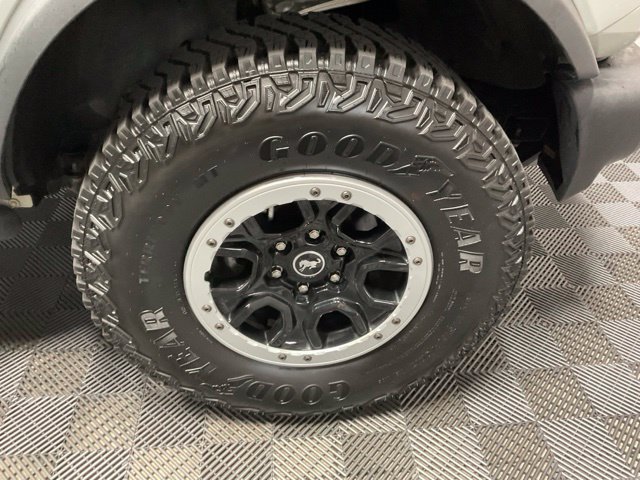 Used 2023 Ford Bronco Big Bend w/ Sasquatch Package AWD/4WD image 40