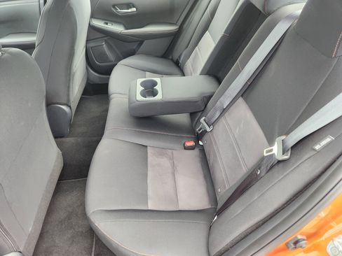 Used 2025 Nissan Sentra SR w/ Trunk Package FWD image 30