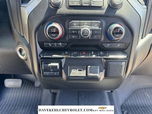 Used 2021 Chevrolet Silverado 1500 LT AWD/4WD image 15