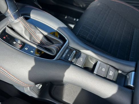 Used 2024 Honda HR-V Sport image 31