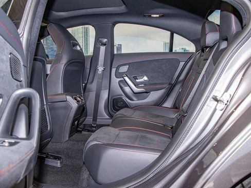 Certified 2025 Mercedes-Benz CLA 250 4MATIC image 22