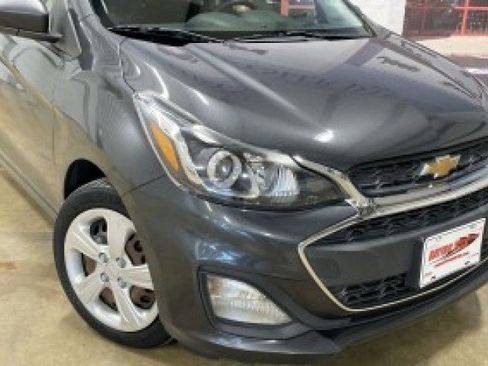 Used 2020 Chevrolet Spark LS FWD image 9