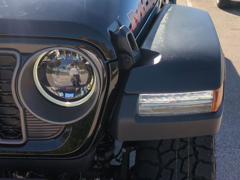 New 2026 Jeep Gladiator Mojave AWD/4WD image 10