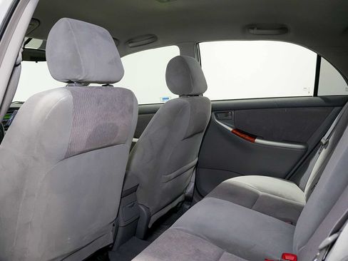 Used 2007 Toyota Corolla LE FWD image 16