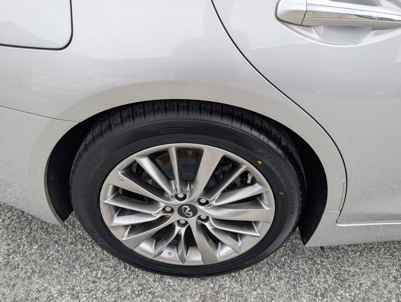 Used 2018 INFINITI Q50 Luxe RWD image 5