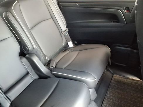 Used 2025 Honda Odyssey Touring image 24