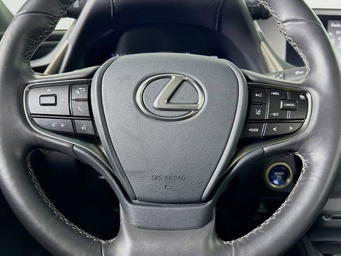 Used 2021 Lexus ES 300h w/ Accessory Package 2 FWD image 36