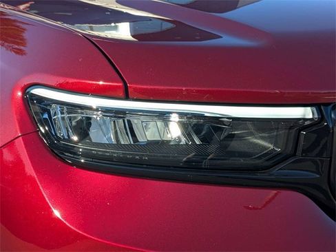 Used 2025 Jeep Grand Cherokee L Summit image 9