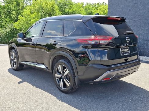 Certified 2023 Nissan Rogue SL w/ SL Premium Package AWD/4WD image 5