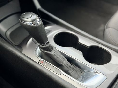 Used 2019 Chevrolet Malibu LS image 17