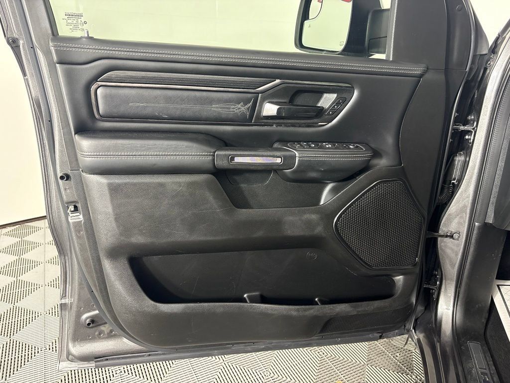 Used 2022 RAM 1500 Limited w/ Trailer Tow Group AWD/4WD image 13