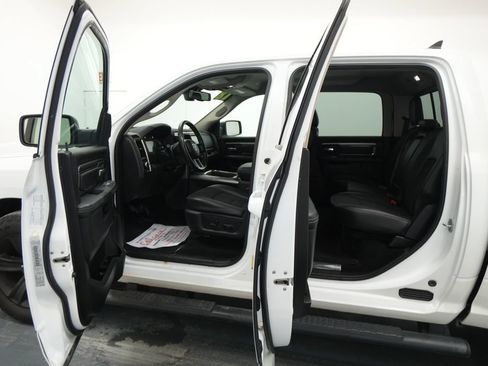 Used 2018 RAM 1500 Sport w/ Sport Premium Group AWD/4WD image 25