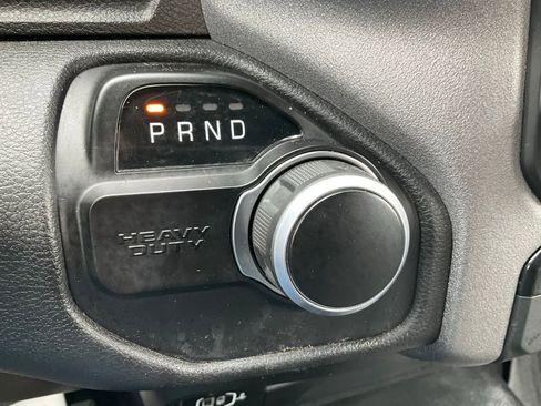 Used 2024 RAM 2500 Tradesman w/ Chrome Appearance Group image 13