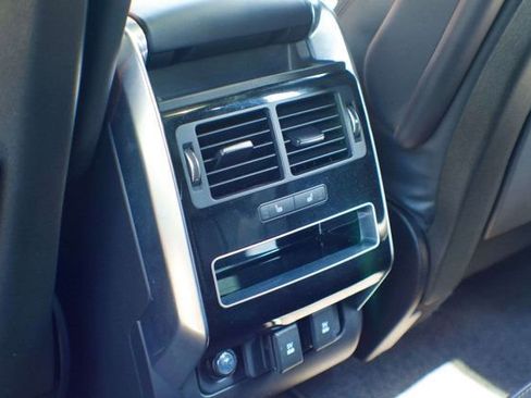 Used 2018 Land Rover Range Rover Sport HSE image 50