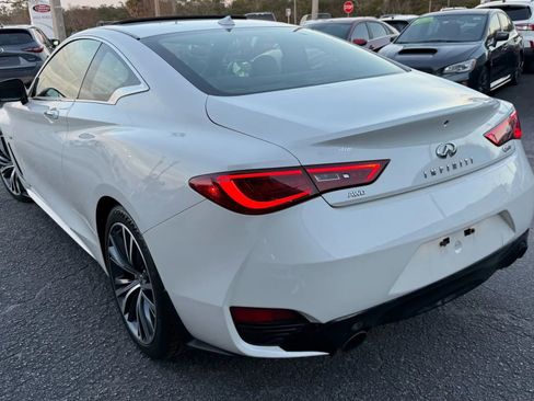 Used 2018 INFINITI Q60 3.0t Luxe w/ Sensory Package 3.0T Luxe image 9
