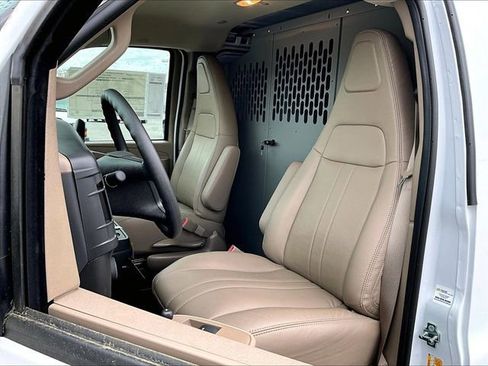 New 2026 Chevrolet Express 2500 RWD image 9